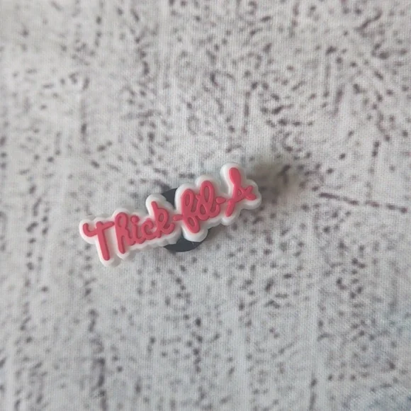 Croc charms 🍗 - Picture 3 of 3